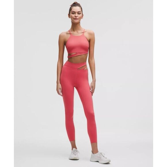 Lululemon Cut-Out Waist High-Rise Train Tight Legging - Picture 2 of 10